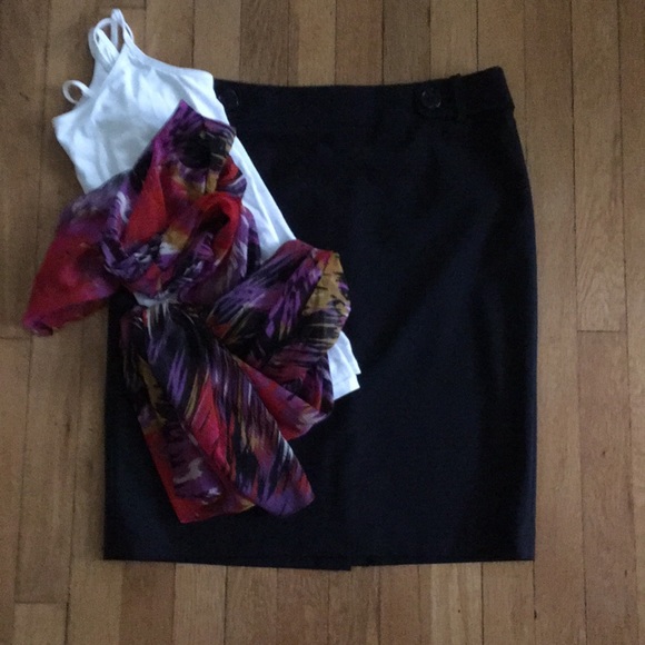 Scarf - Picture 2 of 3